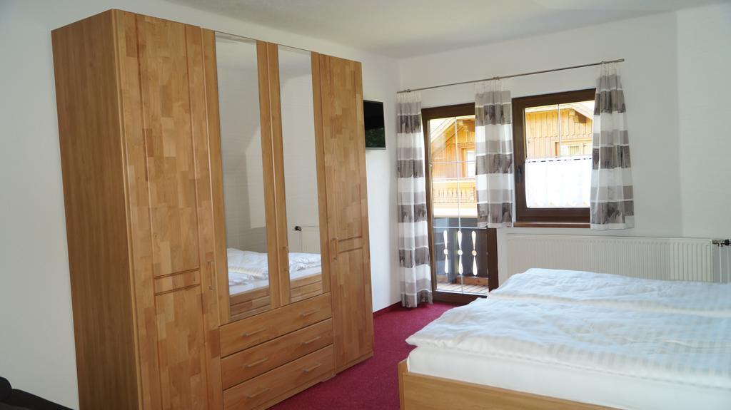 Apartment Koell ไอค์ ภายนอก รูปภาพ
