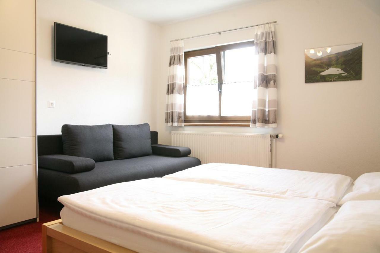 Apartment Koell ไอค์ ภายนอก รูปภาพ