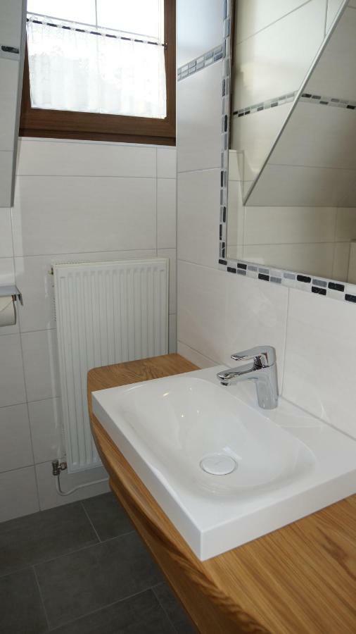 Apartment Koell ไอค์ ภายนอก รูปภาพ